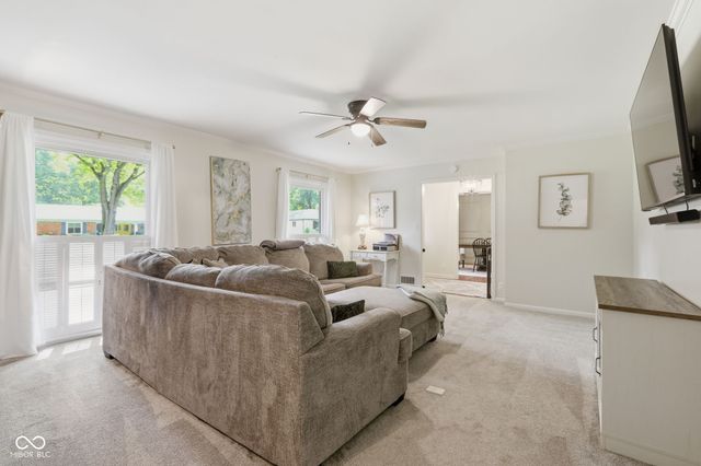 5 Windridge, Anderson, IN 46011