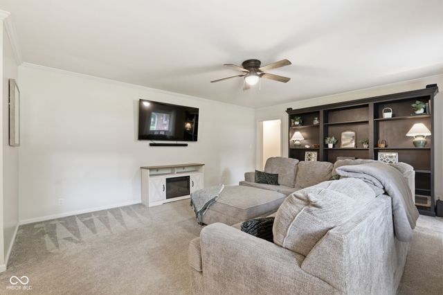 5 Windridge, Anderson, IN 46011