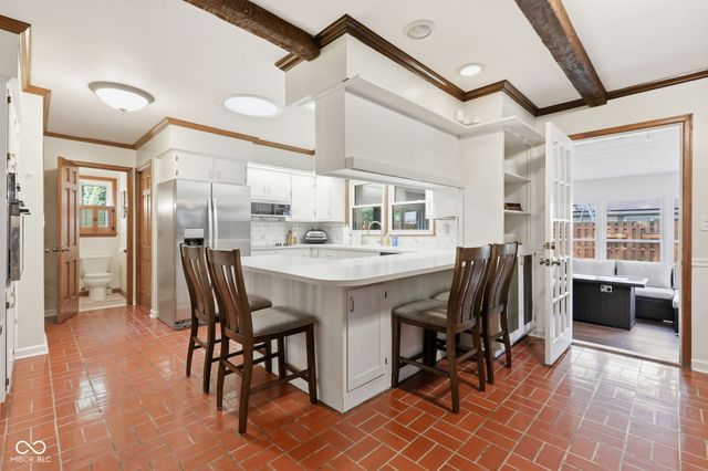 5 Windridge, Anderson, IN 46011