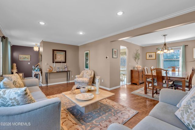 17 Devon Drive, Manalapan, NJ 07726