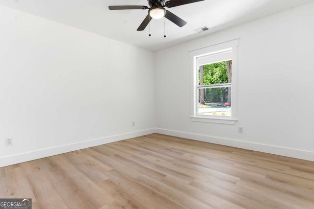 523 Weaver Drive, Marietta, GA 30066
