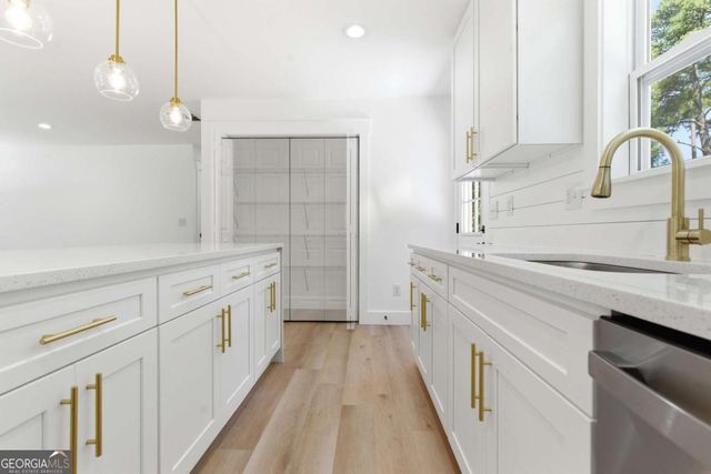 523 Weaver Drive, Marietta, GA 30066