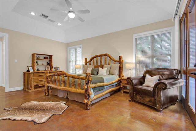 21405 Whispering Pines, Humble, TX 77338