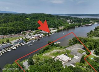 15 N Broadway, Port Ewen, NY 12466
