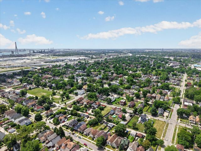 5827 Baker Street, Detroit, MI 48209