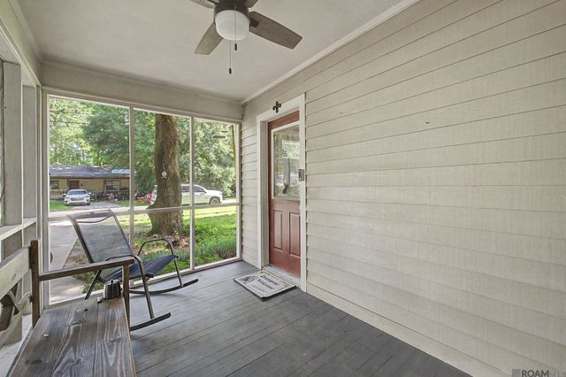 425 E Mcarthur St, Gonzales, LA 70737