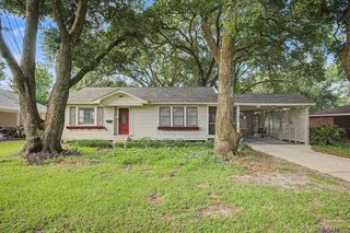 425 E Mcarthur St, Gonzales, LA 70737