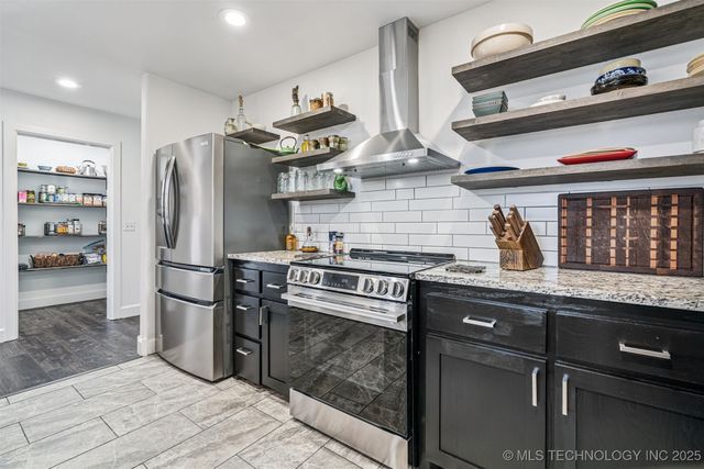 74 Vista Lane, Stigler, OK 74462