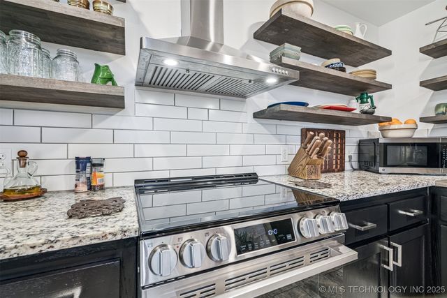 74 Vista Lane, Stigler, OK 74462