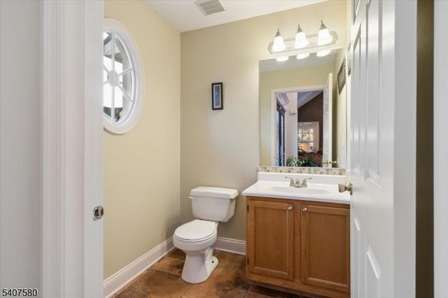 15 Congress Ln, South River Boro, NJ 08882