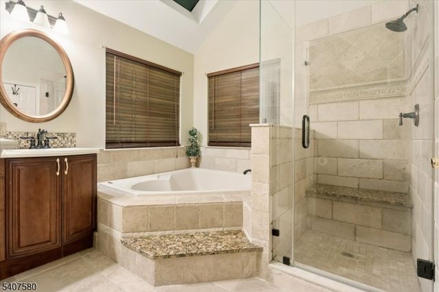 15 Congress Ln, South River Boro, NJ 08882