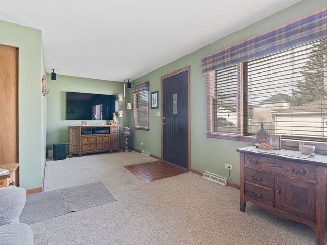 2028 N 72nd Court, Elmwood Park, IL 60707