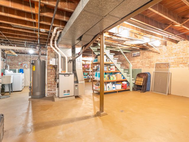 2028 N 72nd Court, Elmwood Park, IL 60707