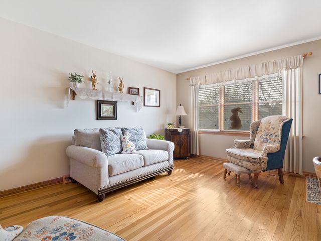 2028 N 72nd Court, Elmwood Park, IL 60707