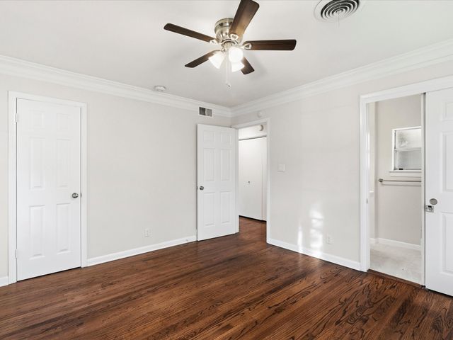5320 Palmer Drive, Haltom City, TX 76117