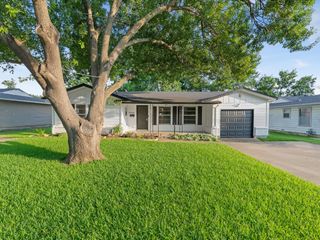 5320 Palmer Drive, Haltom City, TX 76117