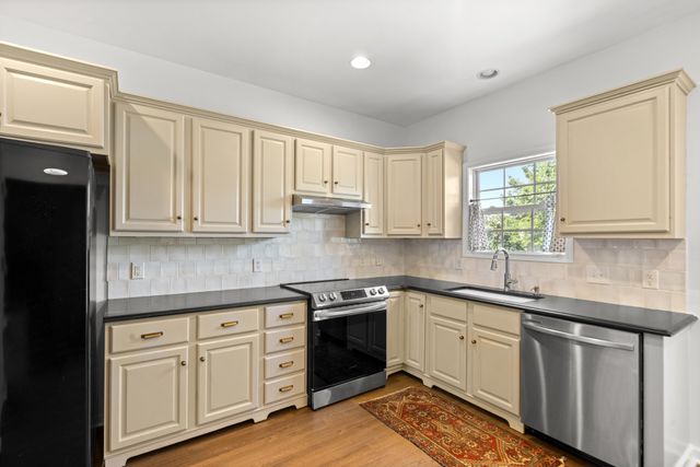 1725 Stephenson Ln, Spring Hill, TN 37174