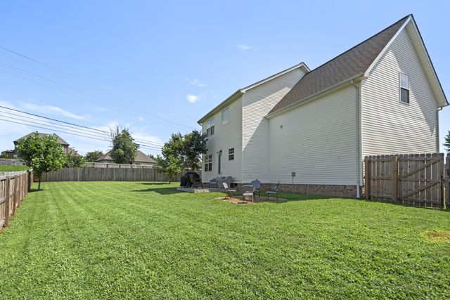 1725 Stephenson Ln, Spring Hill, TN 37174