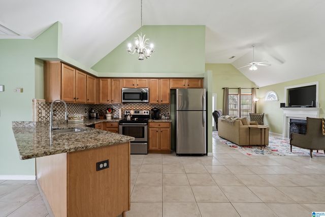 169 CAMDEN COVE PARKWAY, Calera, AL 35040