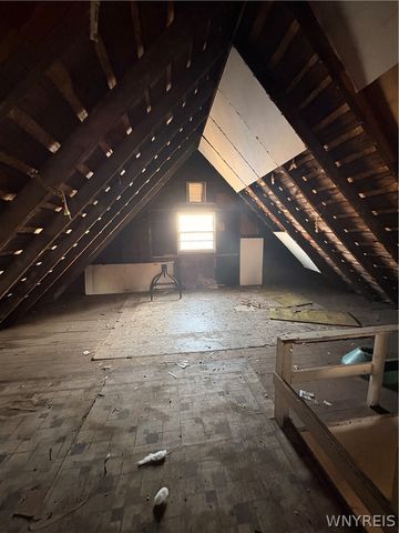 26 Date Avenue, Lackawanna, NY 14218