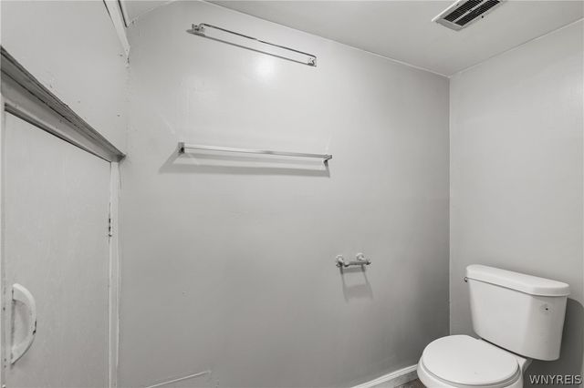 26 Date Avenue, Lackawanna, NY 14218