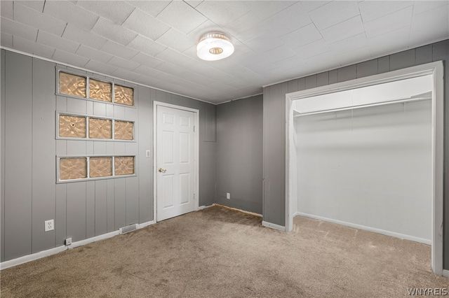 26 Date Avenue, Lackawanna, NY 14218