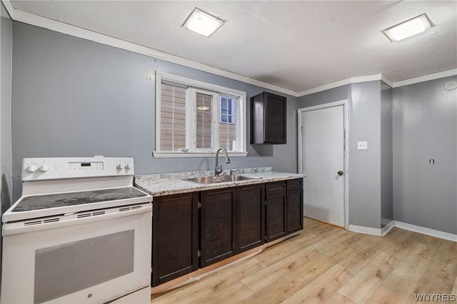 26 Date Avenue, Lackawanna, NY 14218