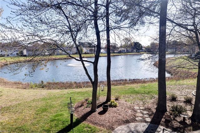 809 Holbrook Drive DR, Newport News, VA 23602