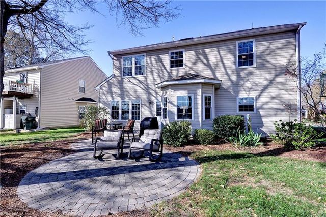 809 Holbrook Drive DR, Newport News, VA 23602