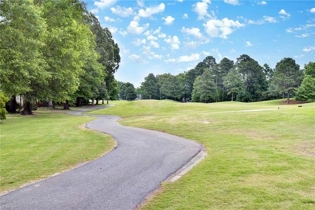 809 Holbrook Drive DR, Newport News, VA 23602