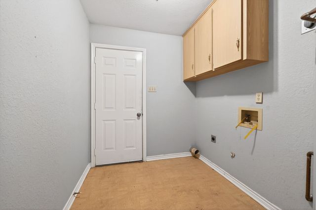 402 Sunset Drive, Crandall, TX 75114