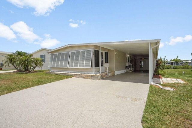 654 BLACKBURN BOULEVARD, North Port, FL 34287