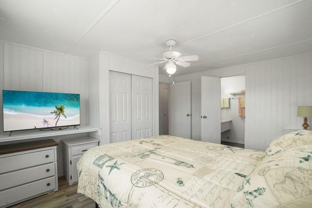 654 BLACKBURN BOULEVARD, North Port, FL 34287