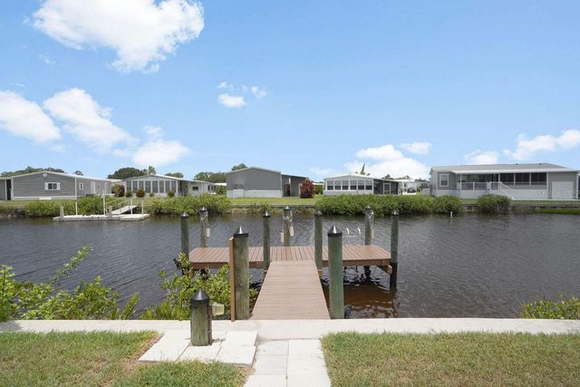 654 BLACKBURN BOULEVARD, North Port, FL 34287