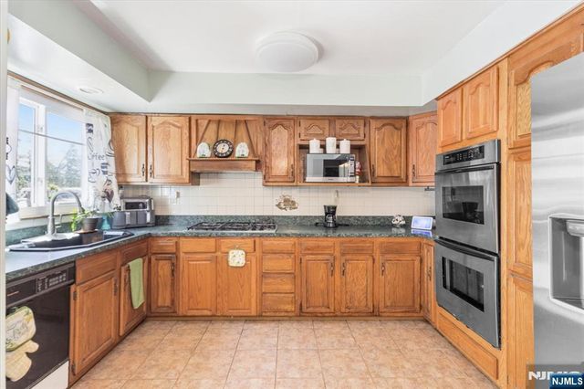 62-64 Front Street, Paterson, NJ 07522