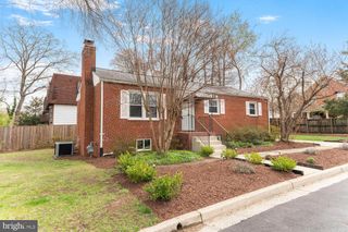 101 S LEXINGTON ST, Arlington, VA 22204
