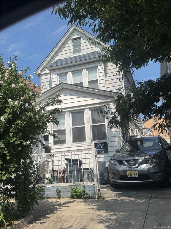 104-45 113 Street, Richmond Hill S., NY 11418 — photo 2