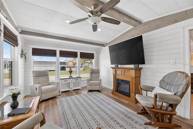 37036 8TH AVENUE, Zephyrhills, FL 33542