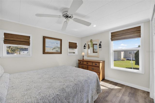 37036 8TH AVENUE, Zephyrhills, FL 33542