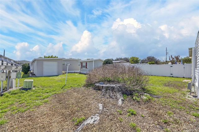 37036 8TH AVENUE, Zephyrhills, FL 33542