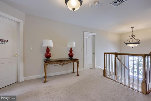 224 SETTLERS BND, Lancaster, PA 17601