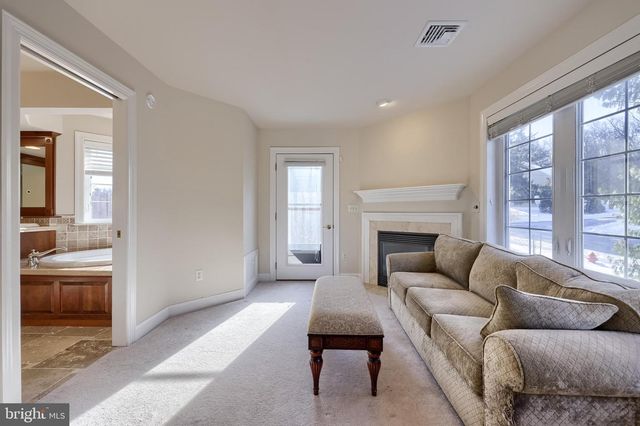 224 SETTLERS BND, Lancaster, PA 17601