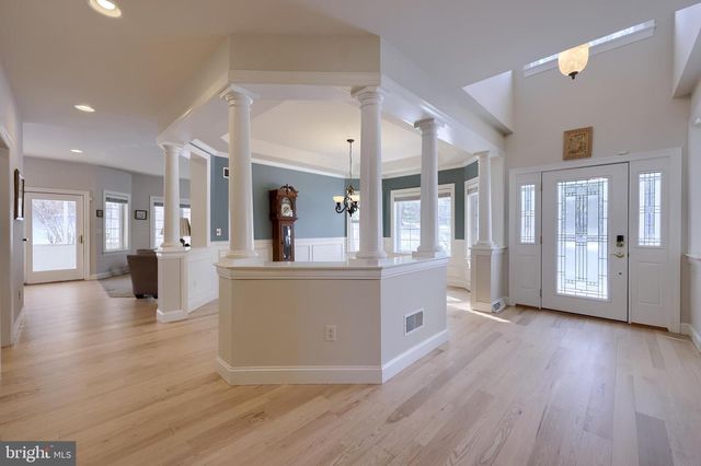 224 SETTLERS BND, Lancaster, PA 17601