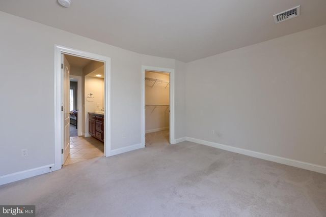 224 SETTLERS BND, Lancaster, PA 17601