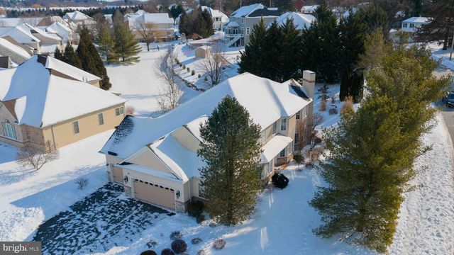 224 SETTLERS BND, Lancaster, PA 17601