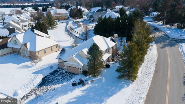 224 SETTLERS BND, Lancaster, PA 17601