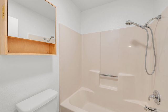 10616 Mellow MDWS 17A, Austin, TX 78750