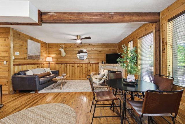 240 Robbie Ridge Road, Stanton, KY 40380