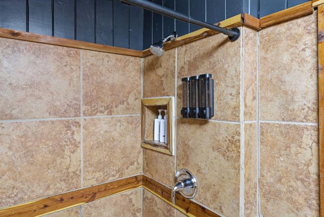 240 Robbie Ridge Road, Stanton, KY 40380