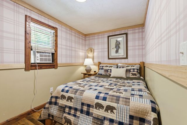 240 Robbie Ridge Road, Stanton, KY 40380